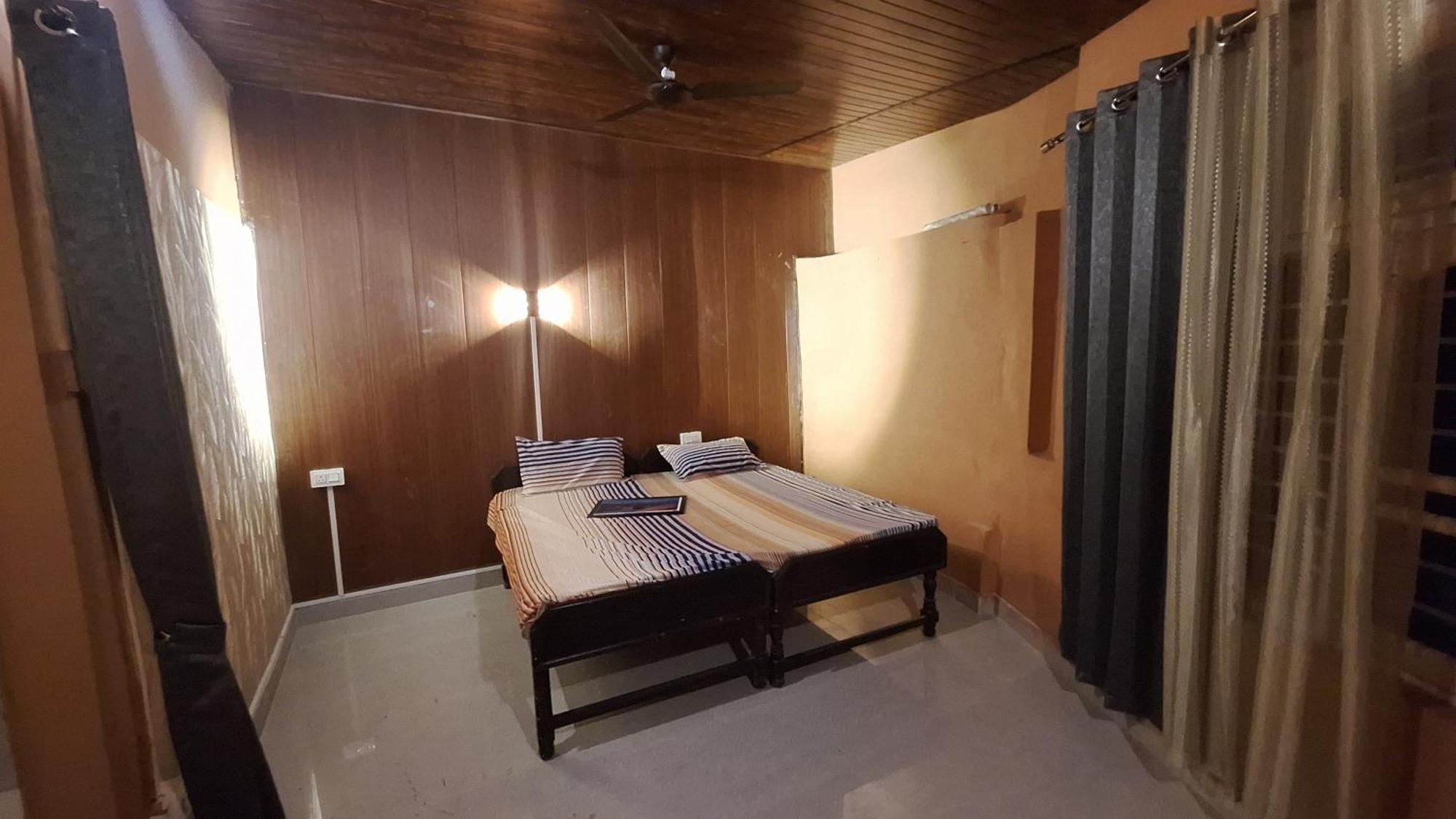 Tathastu Bir -Homestay ,Dorm,Hostel Экстерьер фото