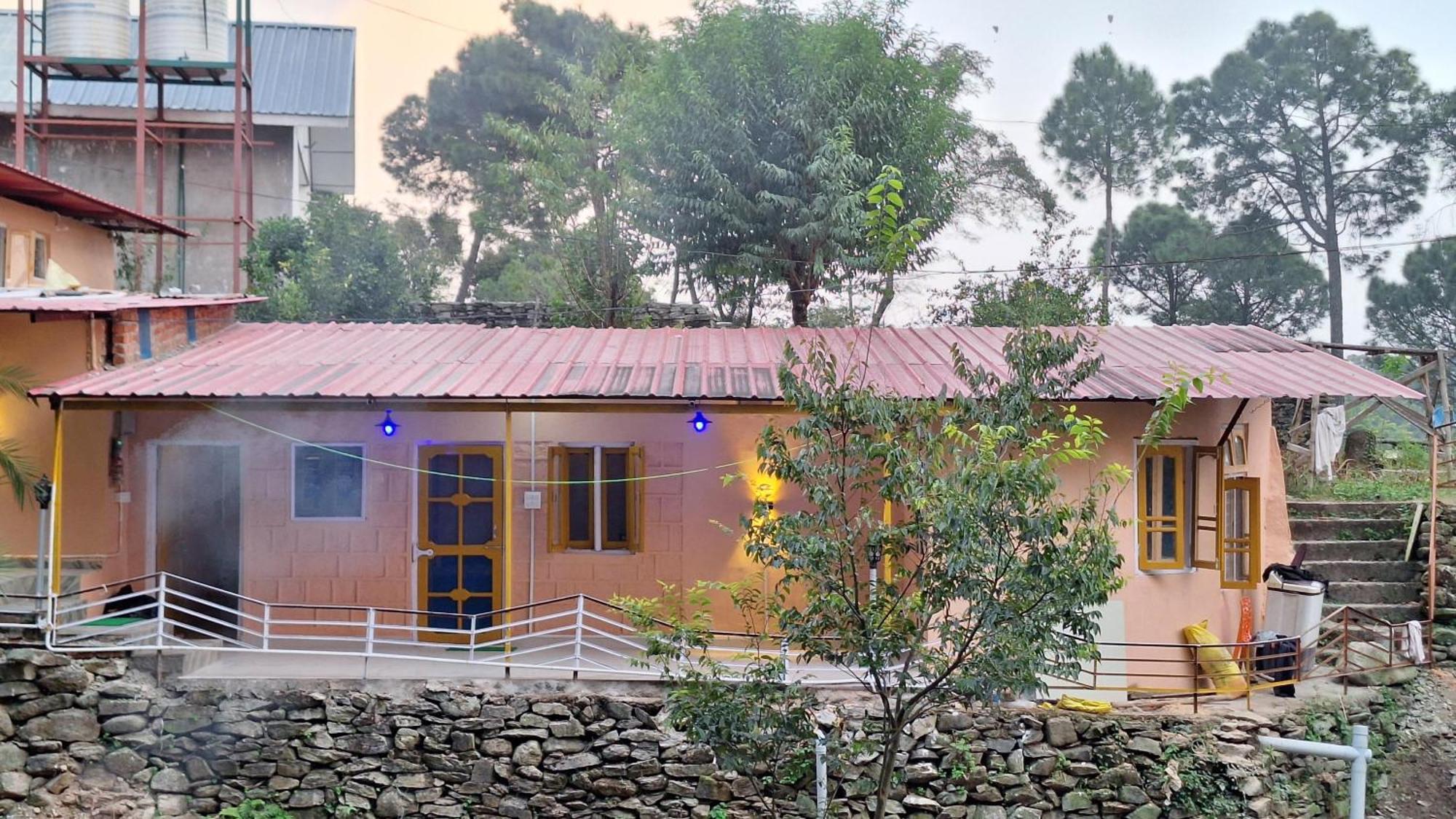 Tathastu Bir -Homestay ,Dorm,Hostel Экстерьер фото
