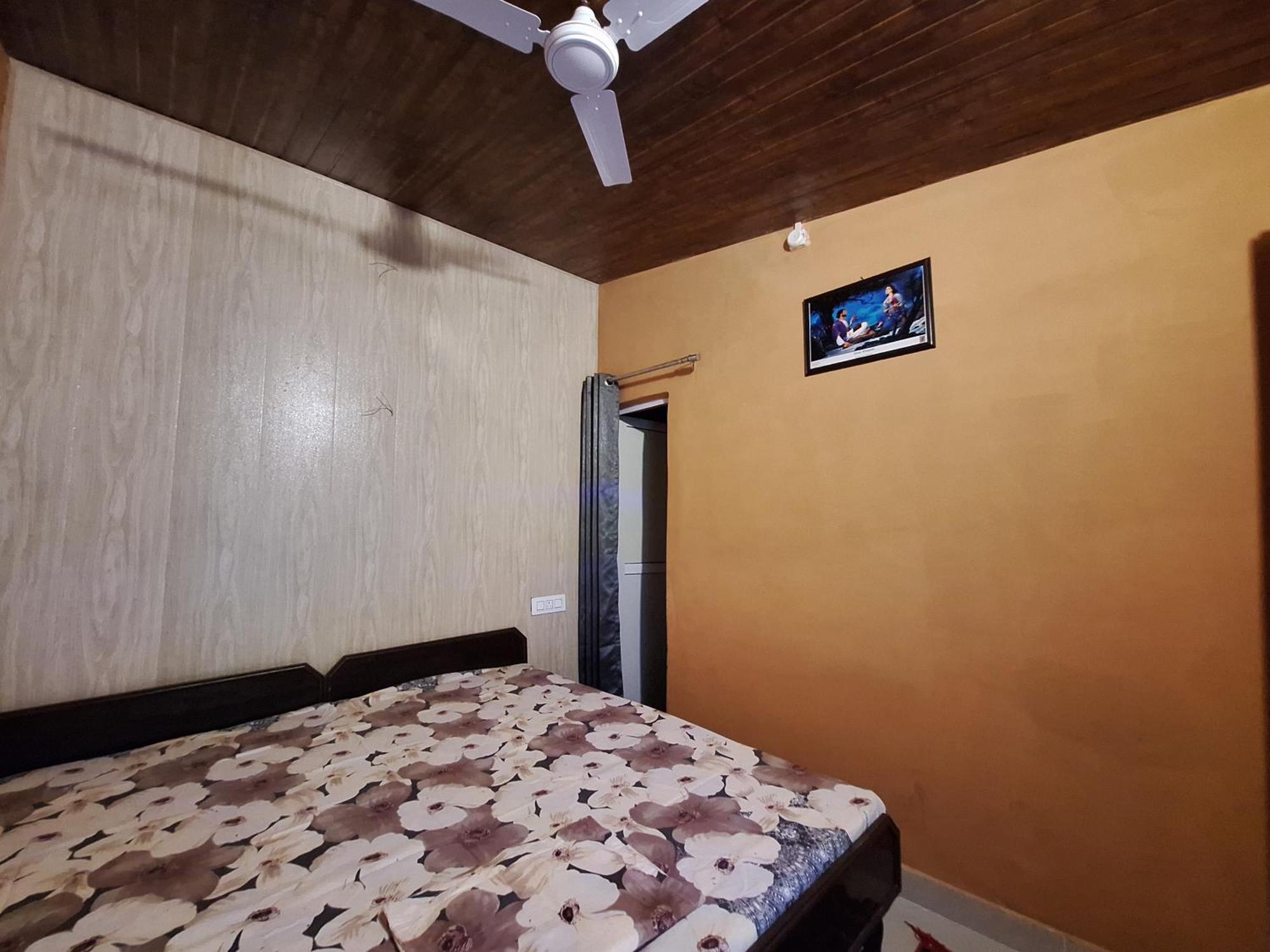 Tathastu Bir -Homestay ,Dorm,Hostel Экстерьер фото