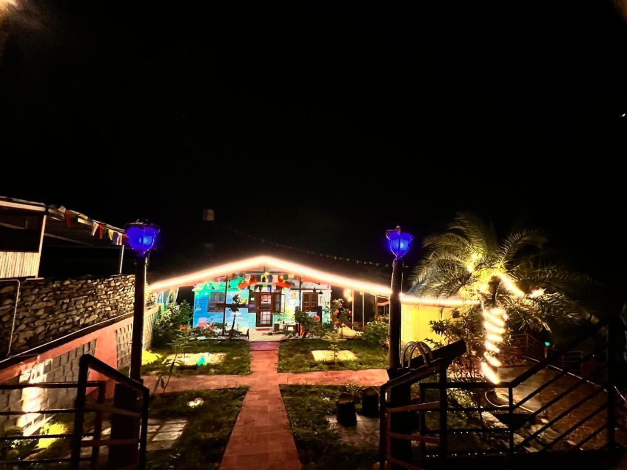 Tathastu Bir -Homestay ,Dorm,Hostel Экстерьер фото